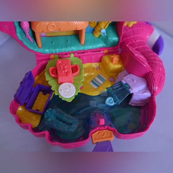 Polly Pocket Flamingo Party Playset Only- Missing Accessories - Picture 4 of 11